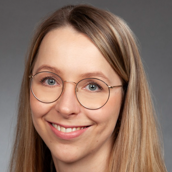  Dr. Barbara Schfer